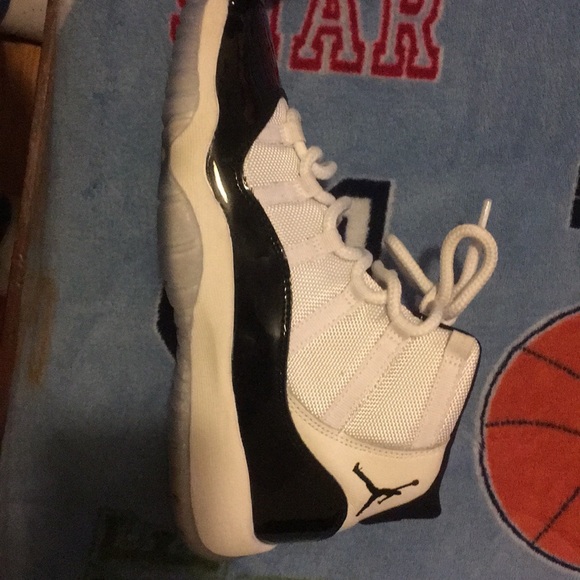 Jordan 11 concords - Picture 5 of 14